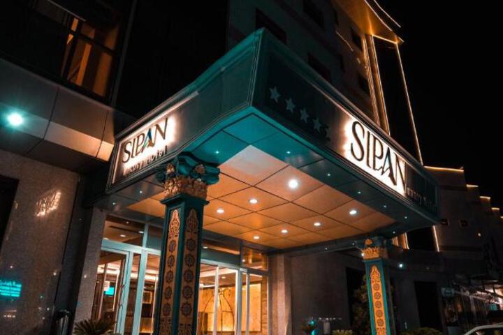 Sipan Hotel