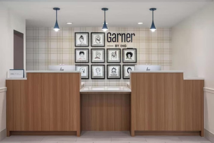 Guest Lobby