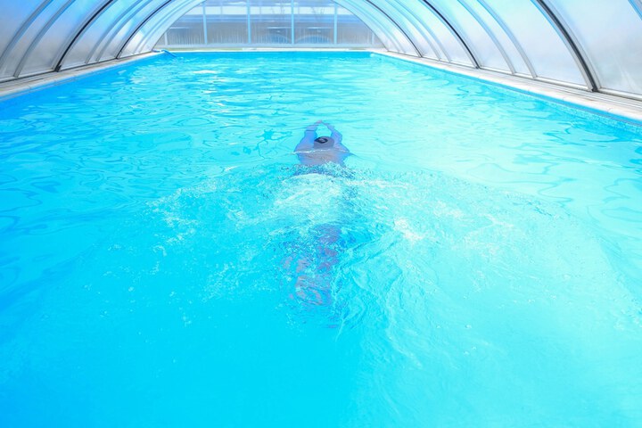 Pool 35 of 91