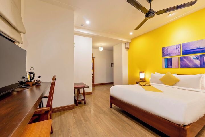 Room 30 of 119
