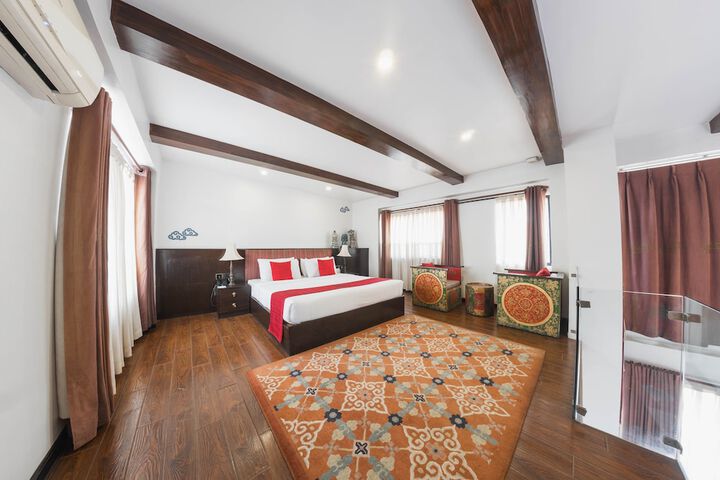 Room 29 of 156
