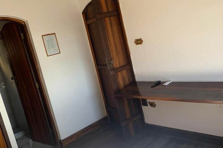 Room 7 of 31