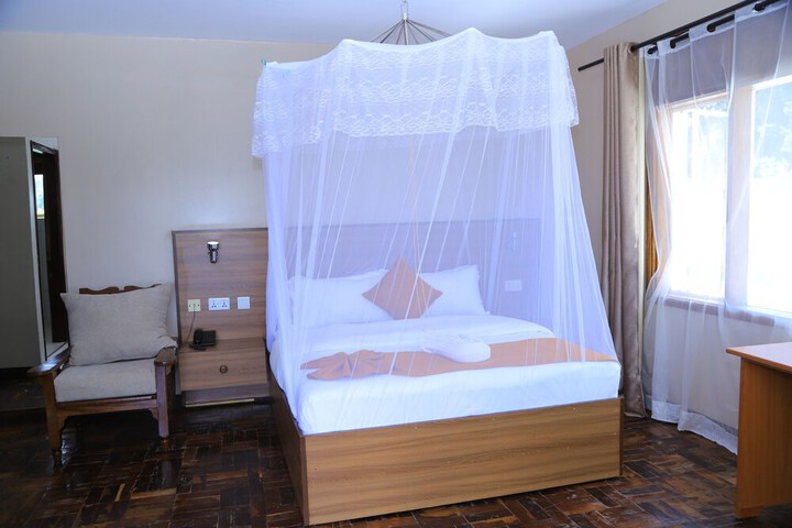 Room 10 of 52