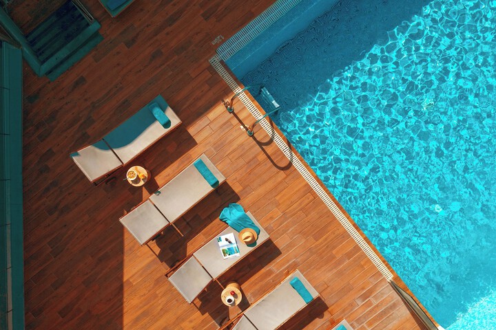 Pool 80 of 89