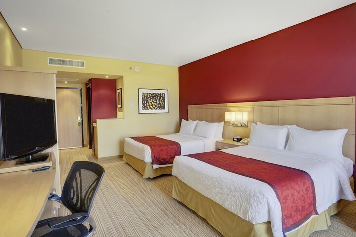 Room 11 of 77