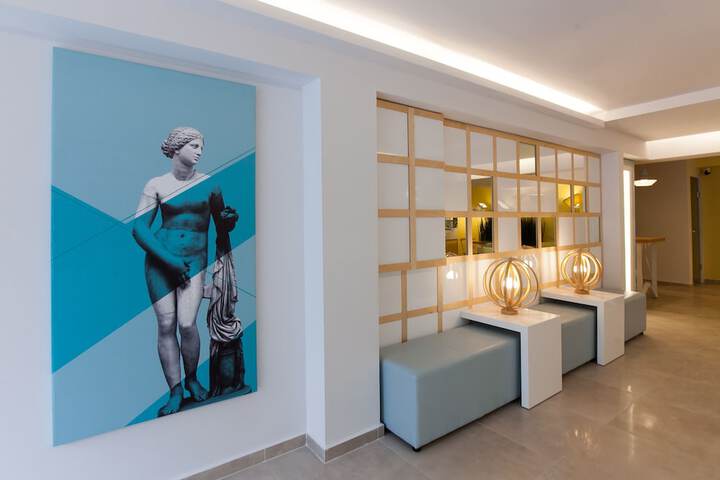 Hotel Interior 3 of 40