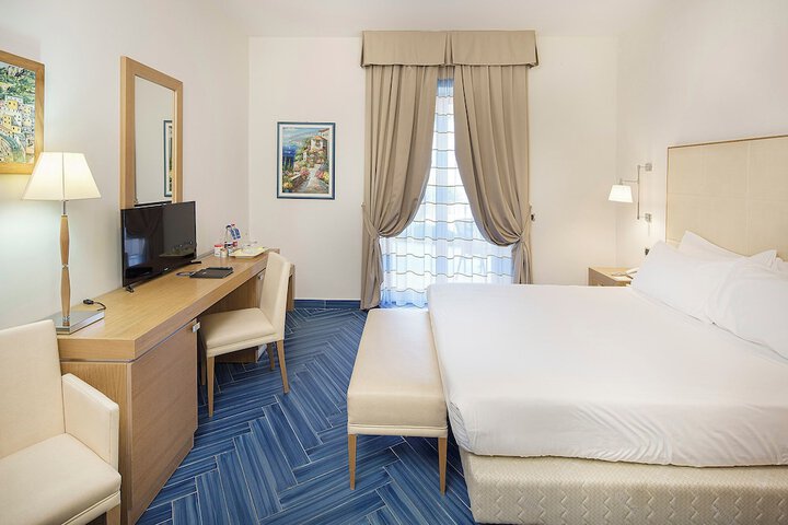 Room 29 of 111