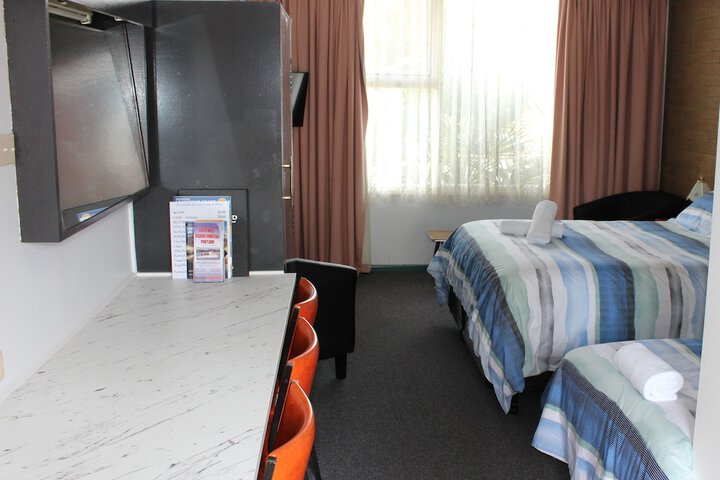 Room 5 of 39