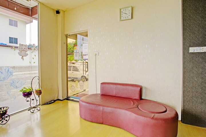 Hotel Interior 5 of 27