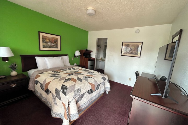 Room 7 of 22
