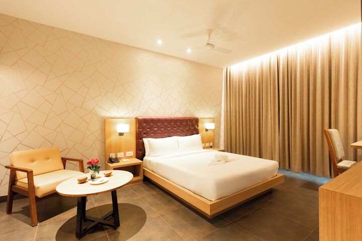 Room 10 of 45