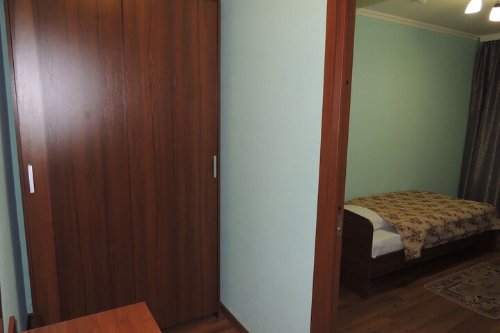 Room 51 of 101