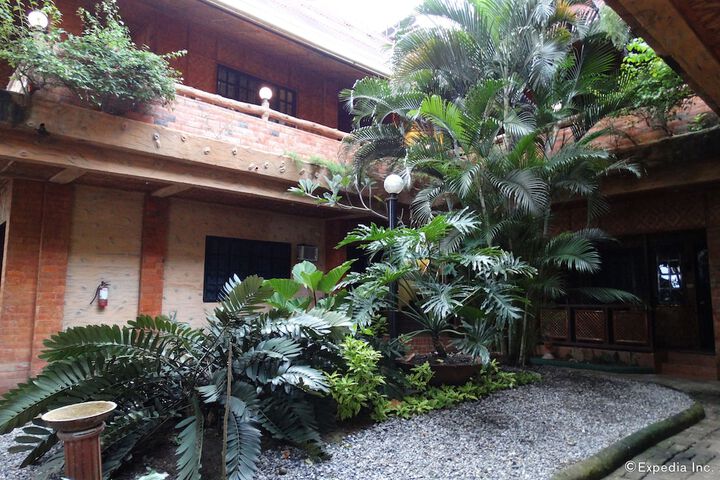 Hotel 58 of 58