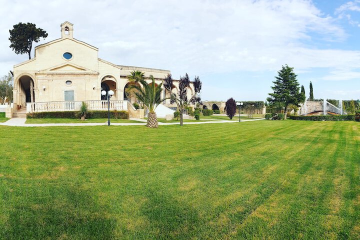 Hotel 2 of 23