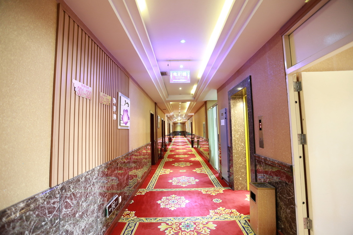 Hotel Interior 13 of 33