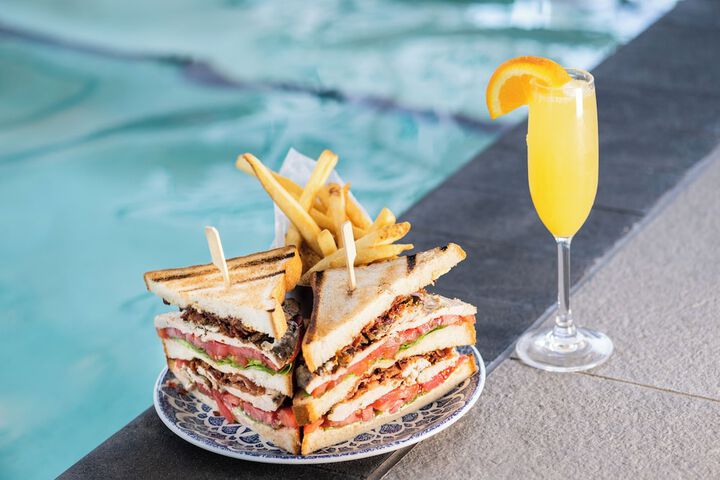 Poolside bar