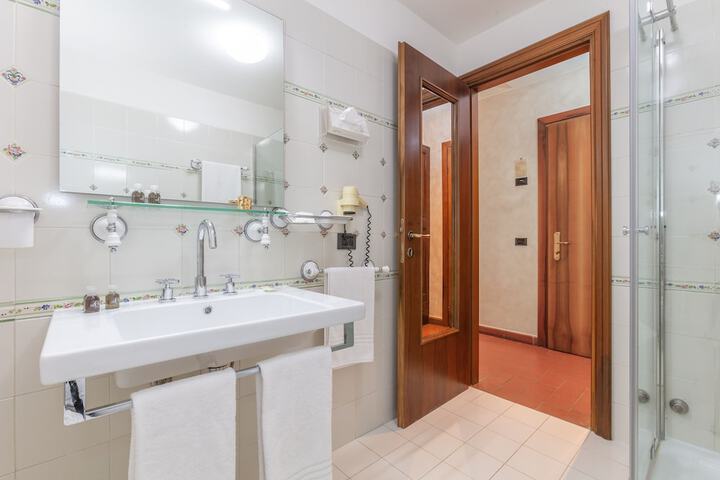 Clean Restrooms