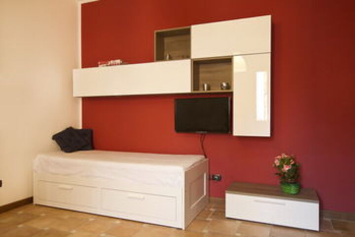 Room 36 of 74