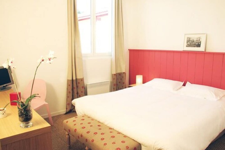 Room 4 of 41