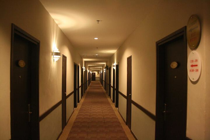 Ballroom/Hall 45 of 53