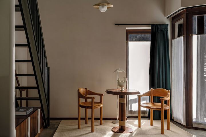 Room 47 of 71