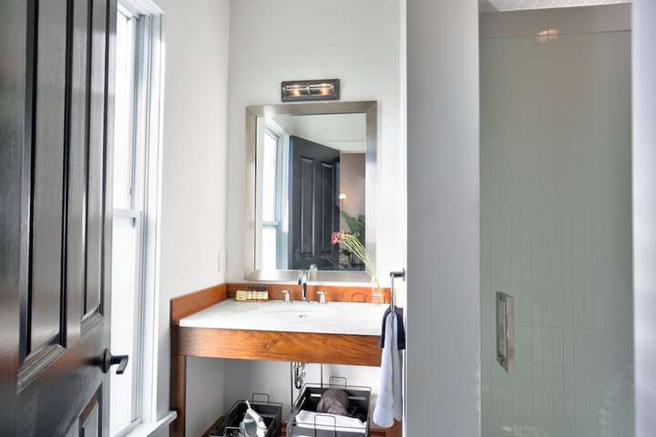 Room 40 of 62