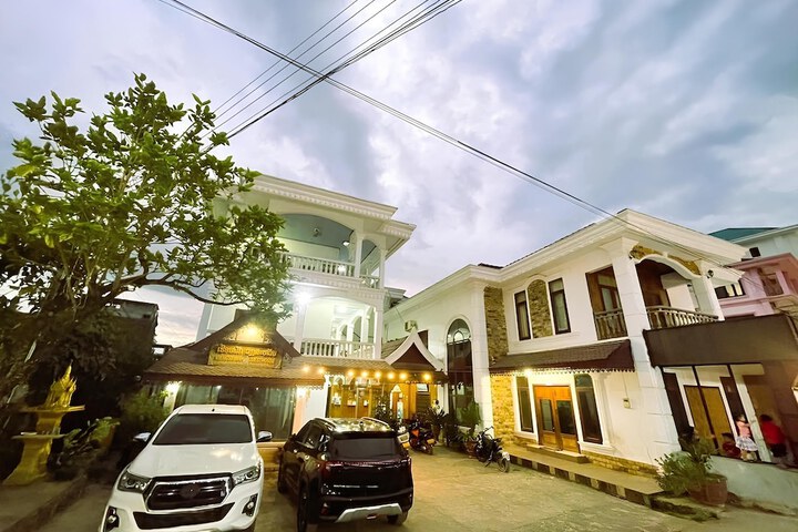 Walking Street Hotel