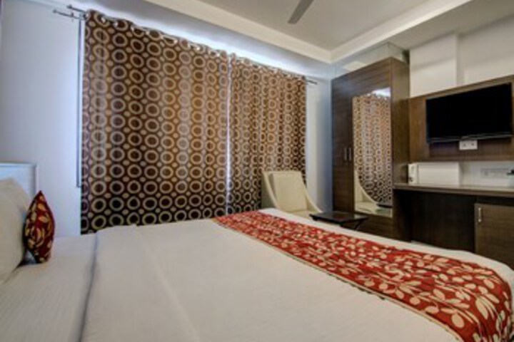 Room 23 of 23
