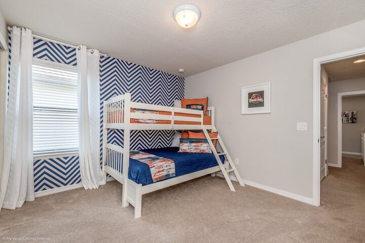 Room 10 of 55
