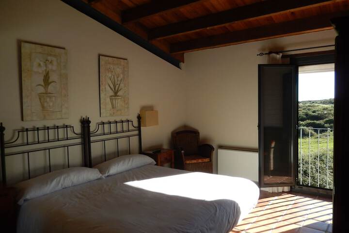 Room 12 of 43