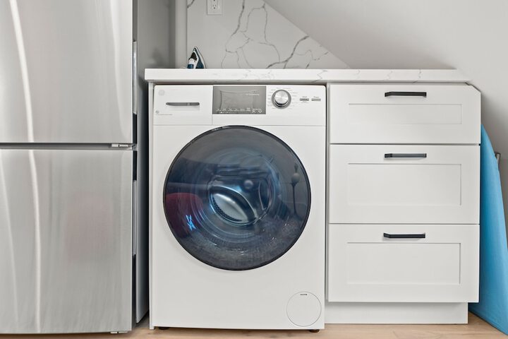 Laundry 41 of 64