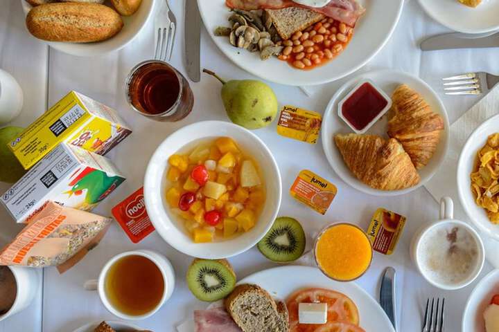 Breakfast meal