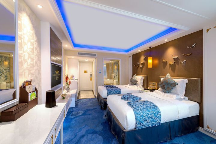 Room 14 of 59