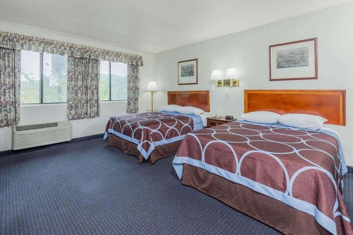 Double Accessible King Size Bed (5 of 6)