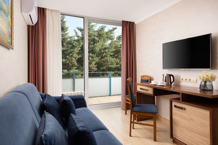 Room 21 of 65