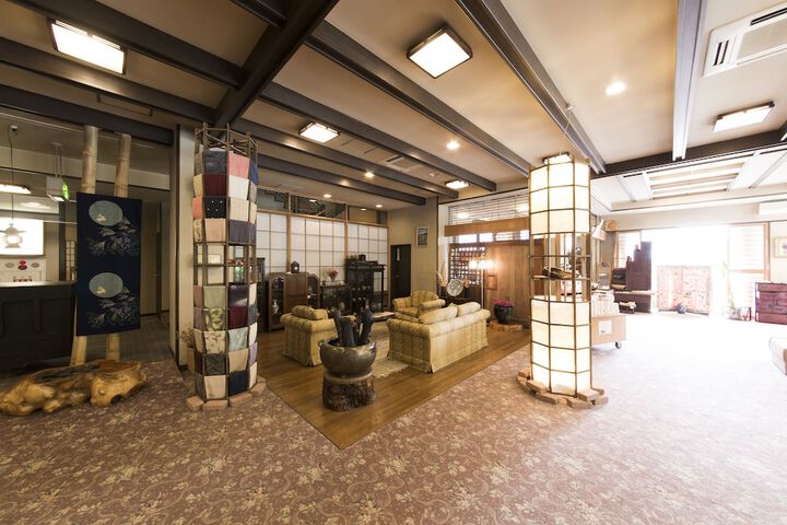 Lobby Photos
