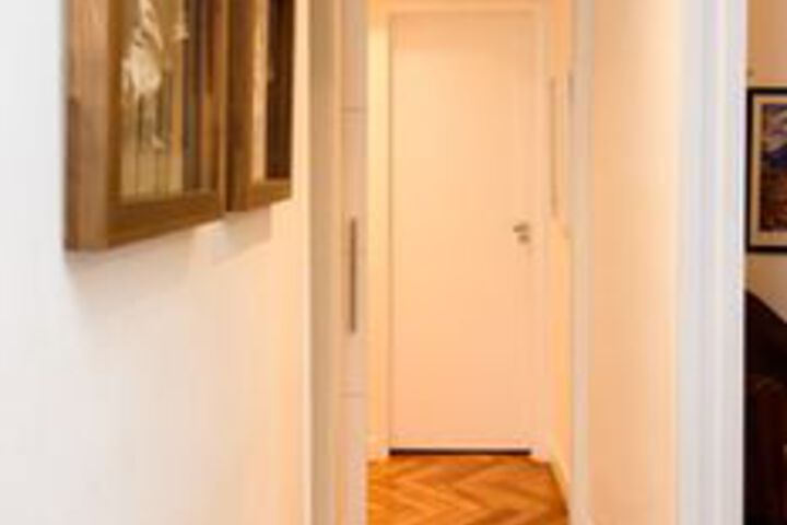 Ballroom/Hall 18 of 32