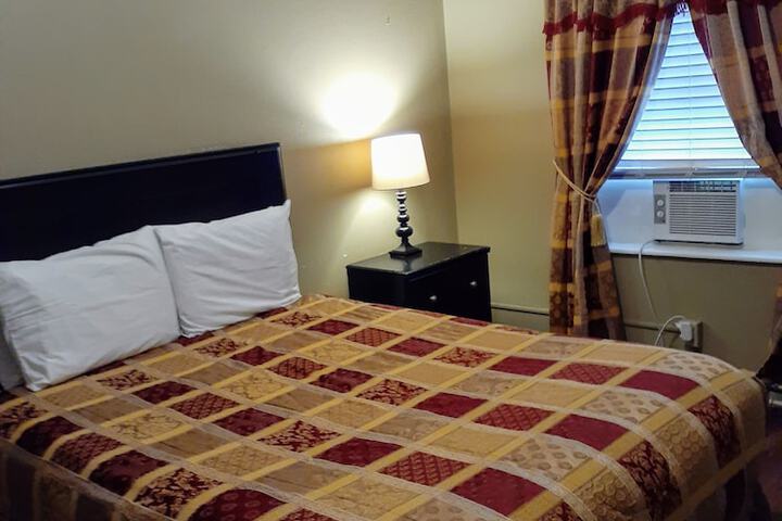 Room 6 of 26