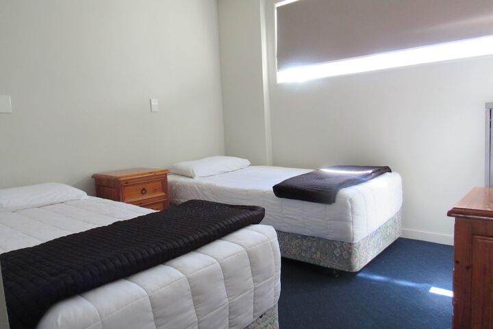 Room 7 of 34