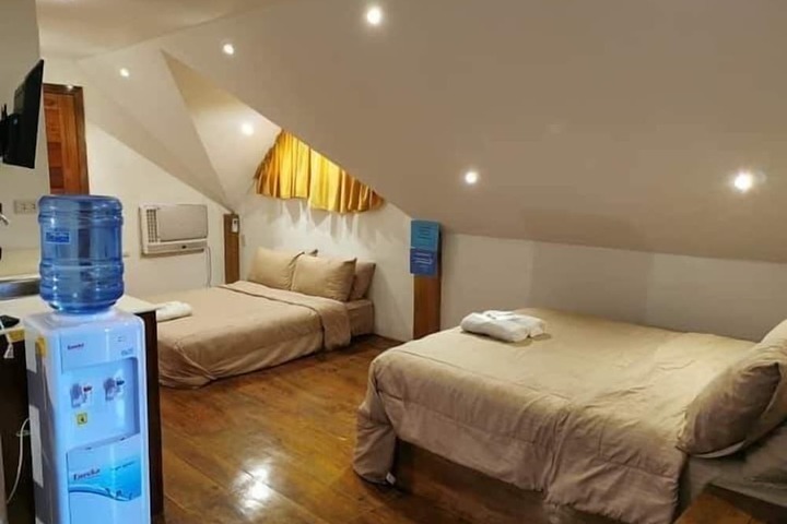 Room 19 of 50