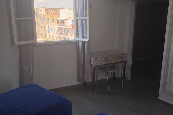Room 3 of 42