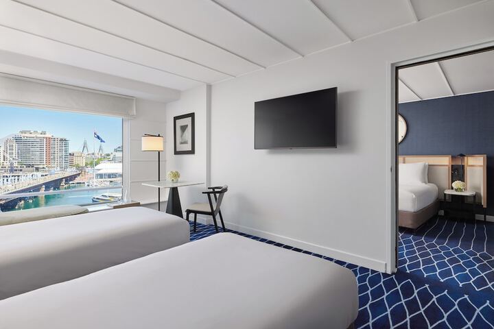 Room 27 of 105