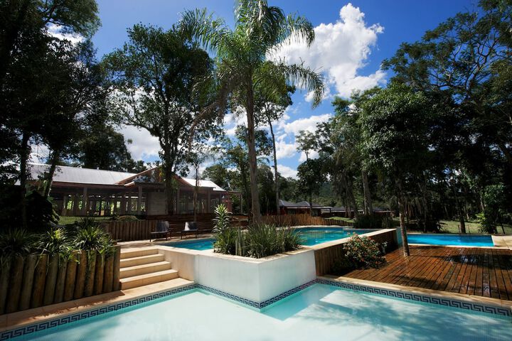 Pool 20 of 38