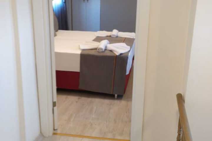 Ballroom/Hall 103 of 110