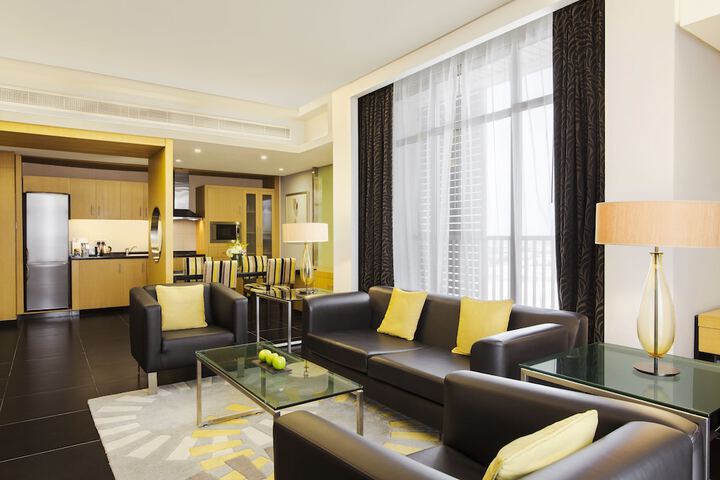 Room 30 of 52