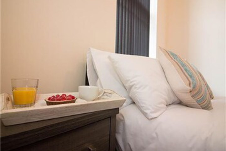 Room 9 of 26