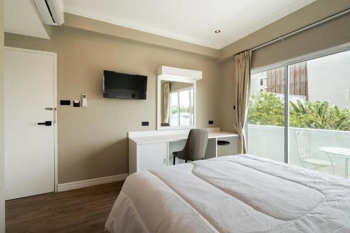 Room 20 of 40