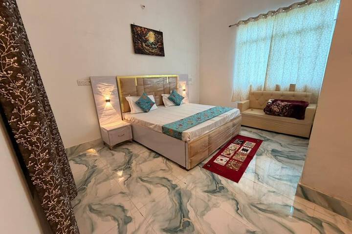 Room 10 of 69