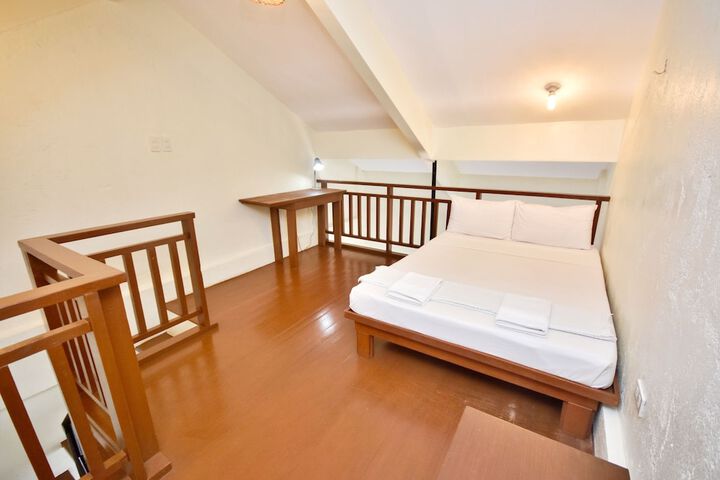Room 42 of 105