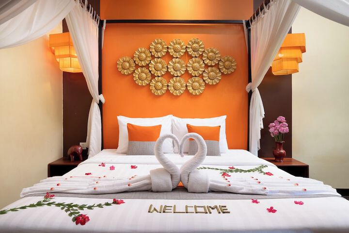 Room 26 of 126